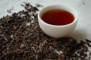 Shu pu-erh „Jun Xiang Shu Cha”, 2025 r.
