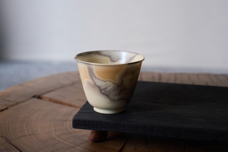 Czarka nr 2257, 60 ml, porcelana wypalana w drewnie