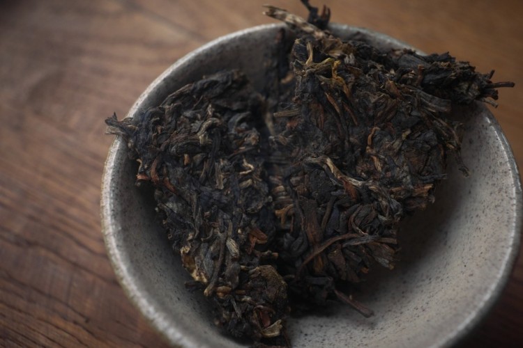 Sheng pu-erh „Feng Huang Yin Xiang”, 2021 r., 357 g
