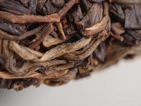 Sheng Puer „Niebieski czajniczek”, fabryka Changtai, 2006, 400g