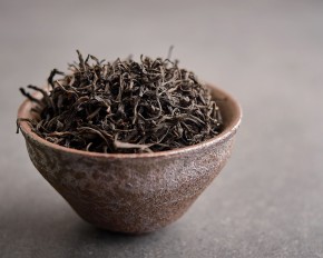 Yixing Hong Cha „AA” (czerwona herbata z Yixing)