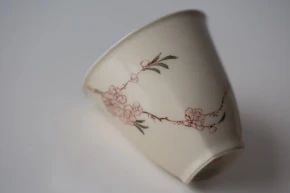 Filiżanka do herbaty "Kwiat Brzoskwini". 30 ml