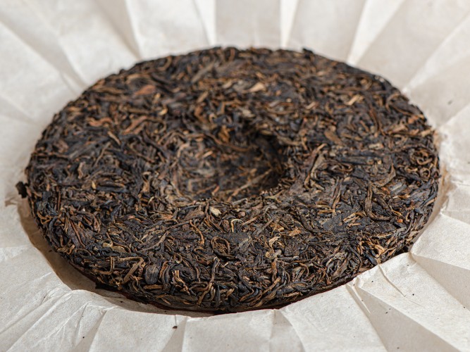 Sheng puer „Zielony hieroglif”, 357g., 2009.