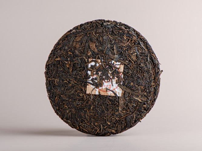 Sheng puer „Zielony hieroglif”, 357g., 2009.
