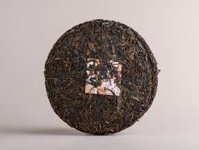 Sheng puer „Zielony hieroglif”, 357g., 2009.