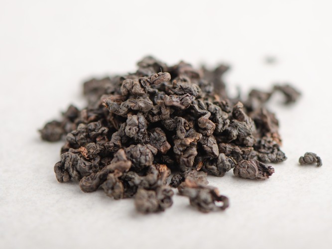 Ji Bian Lao Cha Wang Hong Shuei „AAA” (Władca Starej Herbaty), Yunnan Oolong