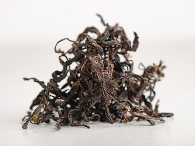 Wędzone czerwone „Lapsang Sushidze”, Khoni, Gruzja, 2025