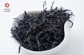 Jiu Do Zi Dan Cong "AAA" (Samotne krzewy z liśćmi o ostrych zębach)