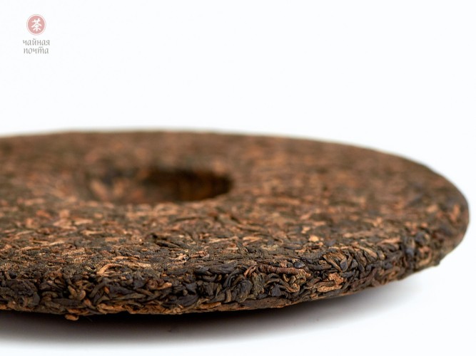 Shu Puer „Wino z drzew” (Mu Ye Chun Gong Ting), Mengku, 2016, 400 g.