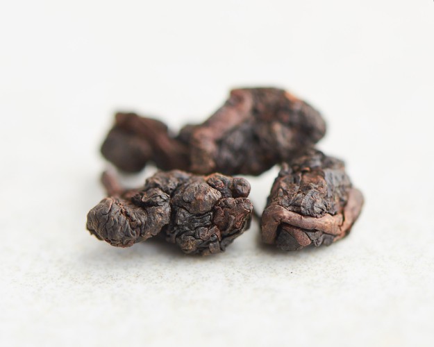 Lu Gu Lao Cha Wan „AA” (Władca Starej Herbaty z Lu Gu), 2013