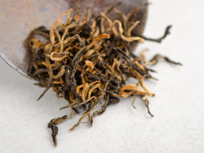 Dian Hong Mao Feng „AA” (Hairy Peaks), 2025