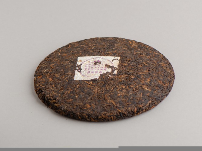 Shu puer „Muzułmanin” (Ji Ding Xing), 2005, 357 g.