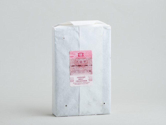 Shu pu-erh „7562” Da Yi, 2022 r., 250 g.