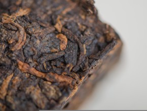 Shu pu-erh „7562” Da Yi, 2022 r., 250 g.