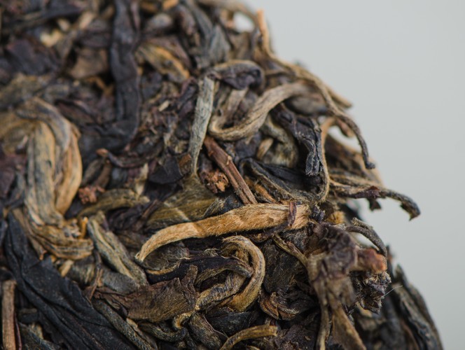 Sheng Puer „Sigui Gu Shu Cha”, 2012, 357g.