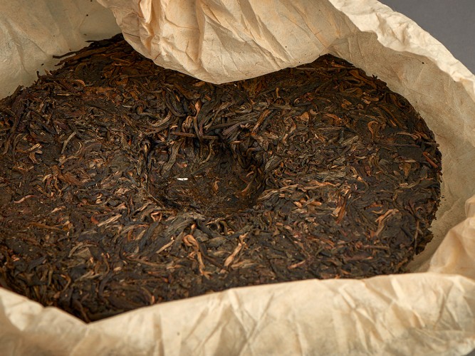 Sheng Puer „Yiwu Zheng Shan Ye Shen Cha”, 2002 , 357