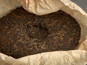 Sheng Puer „Yiwu Zheng Shan Ye Shen Cha”, 2002 , 357