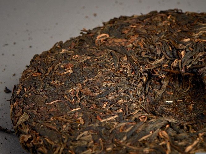 Sheng Puer „Yiwu Zheng Shan Ye Shen Cha”, 2002 , 357