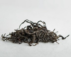 Hong Yu (Czerwony Jadeit), Tajwan, „AAA”