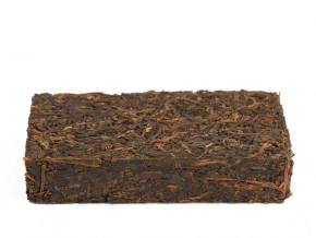 Sheng pu-erh „Trzy Czerwone Sztandary” (Yiwu San Mian Hong Qi), 250 g, 2002 r.