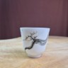 Czarka #2343 „Gałąź meihua”, 55 ml, porcelana.