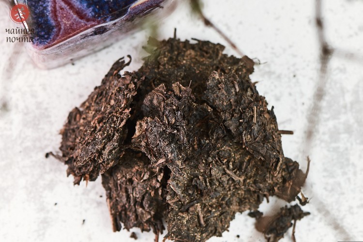 Hei Cha „Rycząca Opera”, „AA” 2017, 900 g.