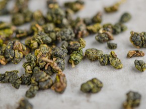 Nai Xiang Jin Xuan „AAA” (Mleczne Oolong), Tajwan, 2024.