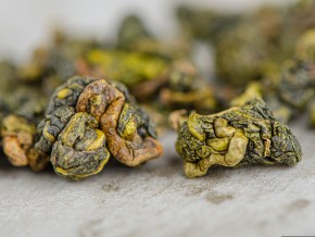 Nai Xiang Jin Xuan „AAA” (Mleczne Oolong), Tajwan, 2024.