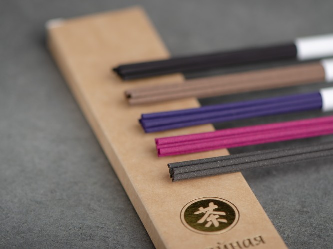 Japoński zestaw kadzidełek „Droga przez las”, 25 patyczków