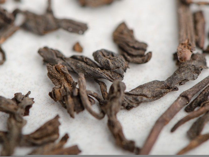 Lubao Hei Cha (starzony w koszyku), Tajlandia, lata 90